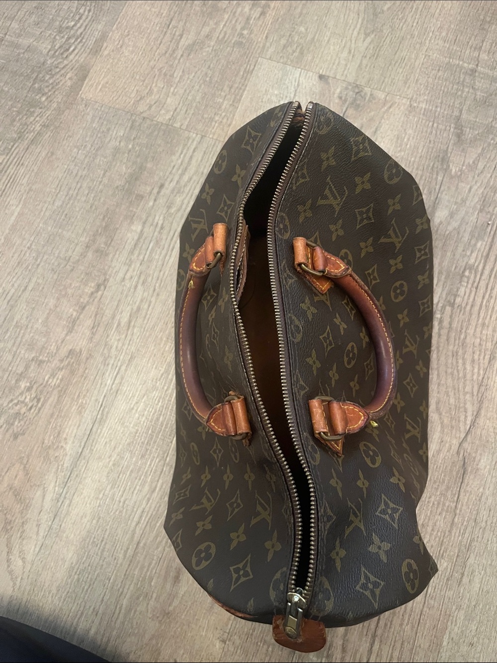Louis Vuitton Speedy Monogram Canvas Travel Bag in Brown and Tan - Picture 13 of 16